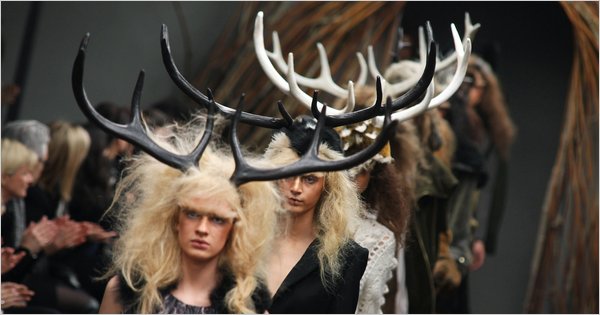 Z-SUB-ANIMAL-HATS-B-articleLarge