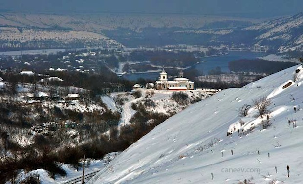 Moldova_in_winter_Kaneev_06
