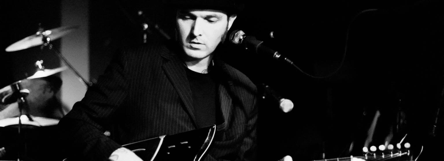 &#171;KING AUTOMATIC&#187; (France) &#8212; One Man Modern Big Band &#8212; 10 october in Art-Labyrinth