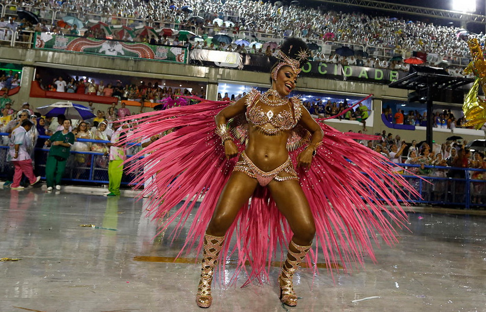 03-Carnival-Brazil-2015