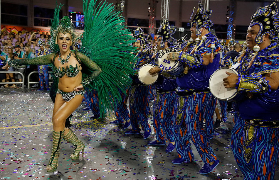 23-Carnival-Brazil-2015