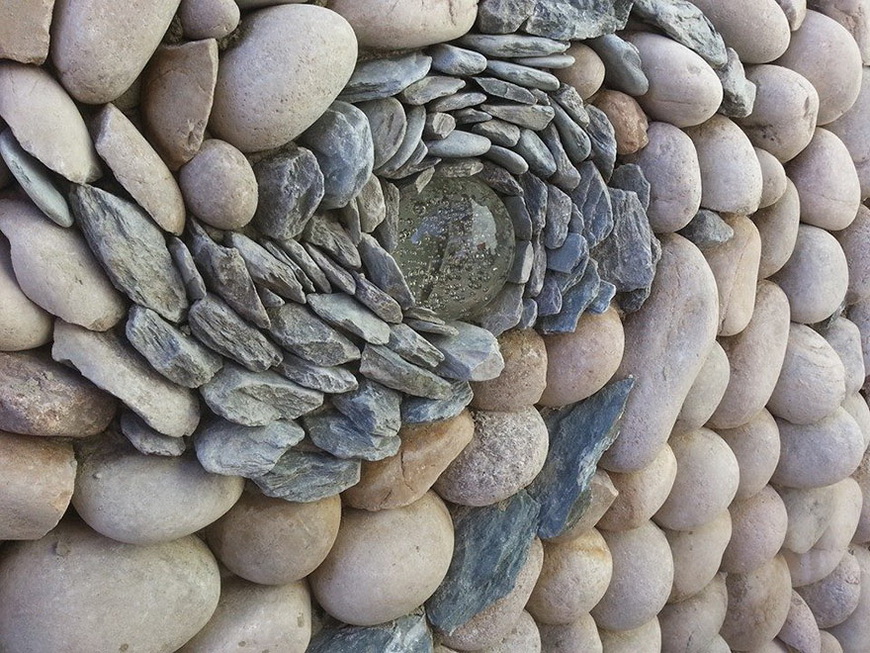 05-stone-sculptures-mosaic-johny-clasper