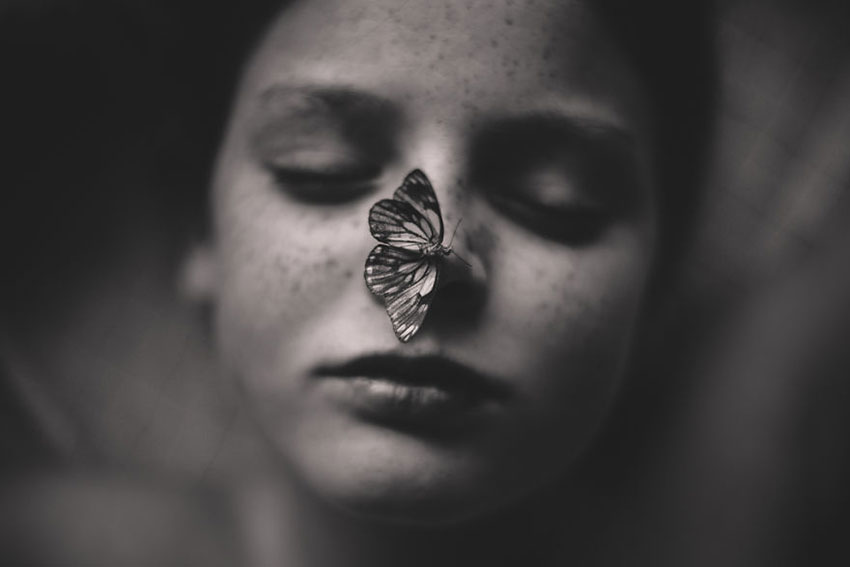 MIND-BLOWING-ARTISTIC-CHILD-PHOTOGRAPHY-BW-CHILD-2015-PHOTO-CONTEST-RESULTS24__880