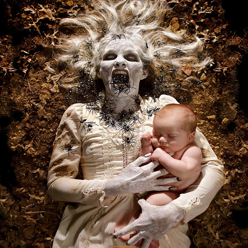 horror-family-photoshoot-creative-children-photography-joshua-hoffine-2