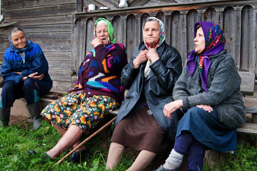 Село-бабушки-фото-с-сайта-photo.oper_