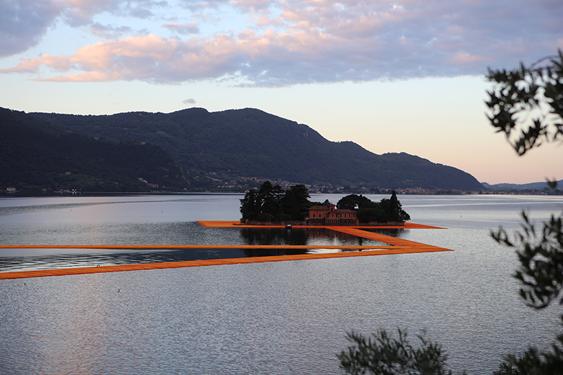 christo-floating-piers-open-to-the-public-in-lake-iseo-italy-designboom-101