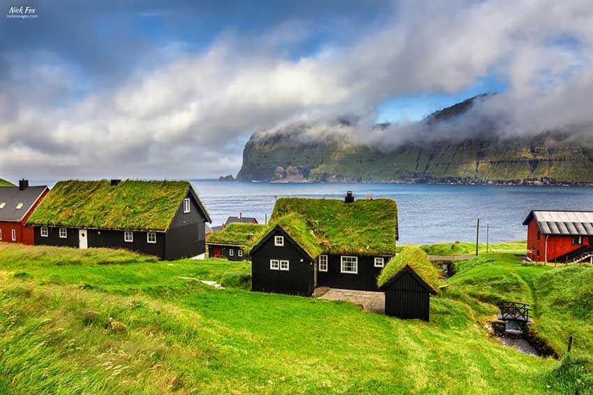 grass-roofs-scandinavia-17-575fe6f6ac201__880