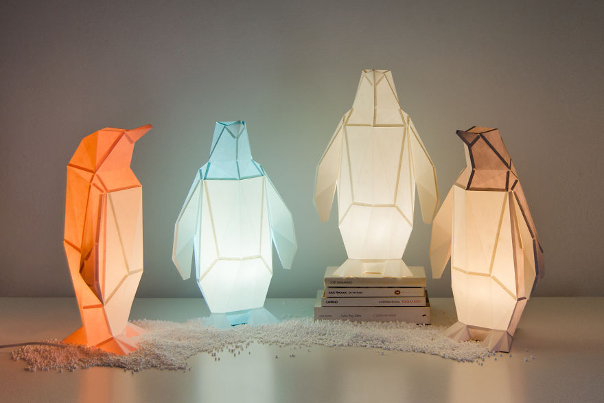 owl-paperlamps-a-glowing-clan-made-of-paper-57ec62f265d65__880