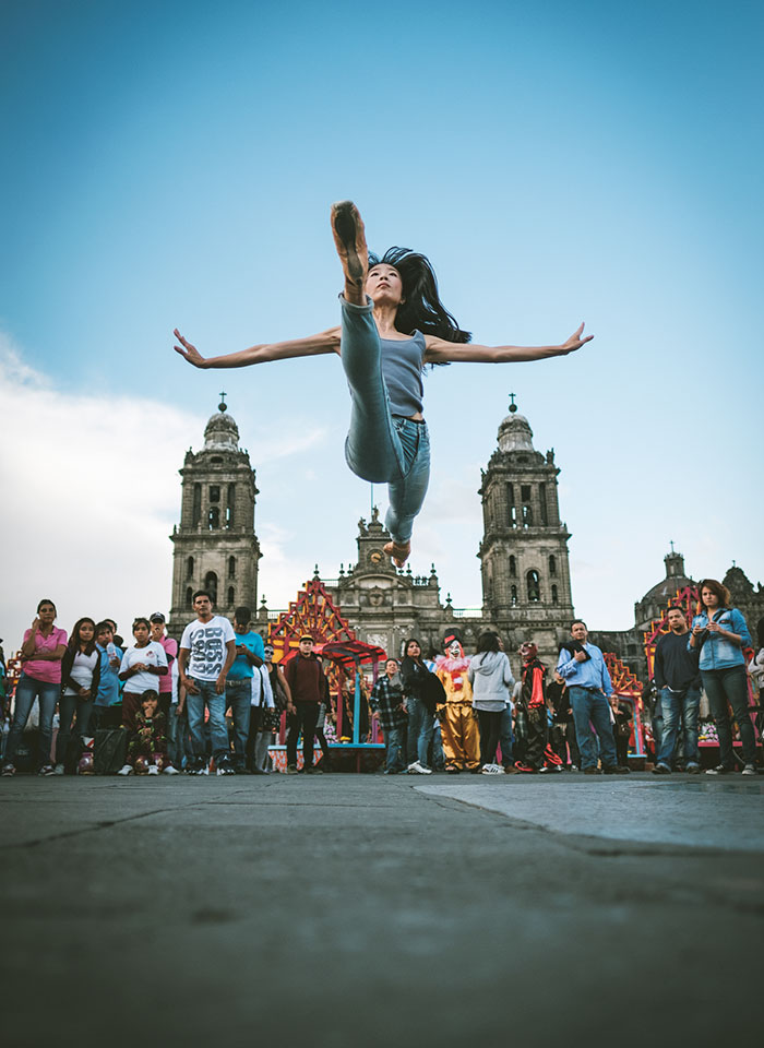 urban-ballet-dancers-mexico-city-omar-robles-15-5832b8953856f__700