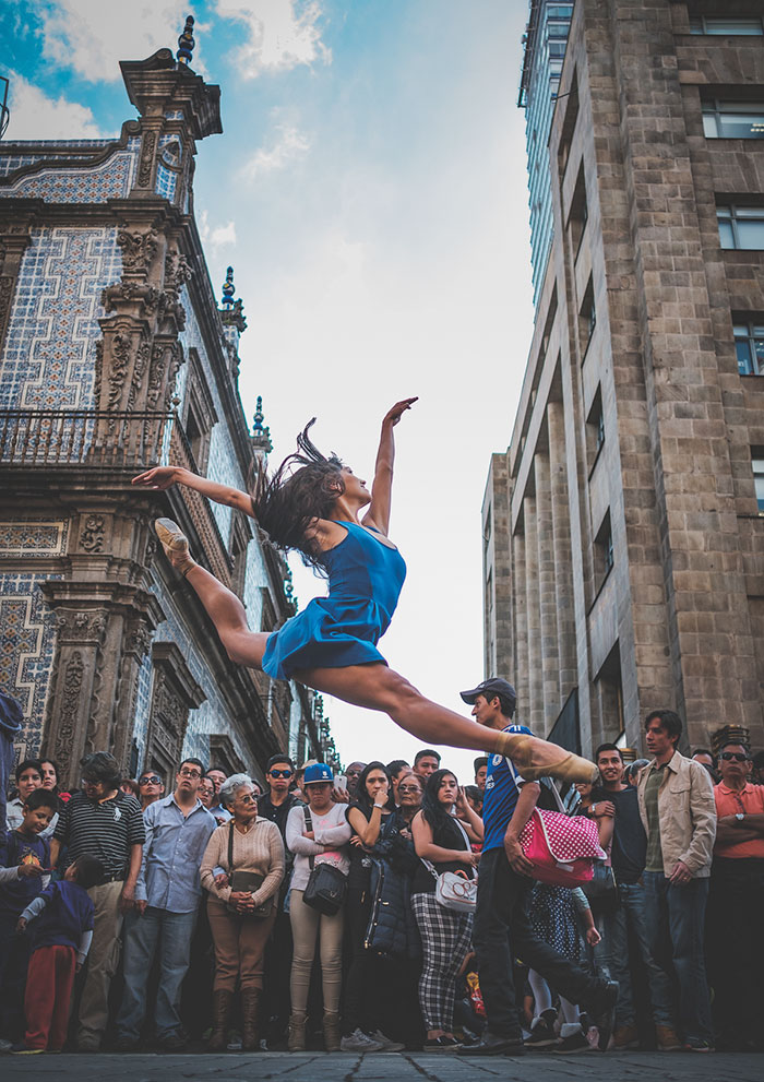 urban-ballet-dancers-mexico-city-omar-robles-26-5832b8b178fa4__700
