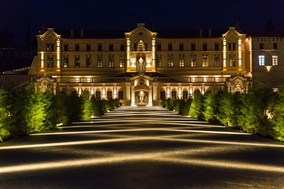 Noaptea Vinului la Castel Mimi