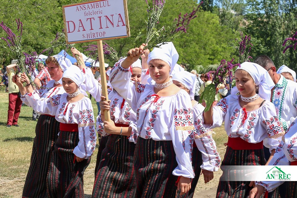Festivalul Tradițiilor ”Duminica Mare” @ Domulgeni