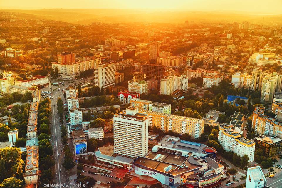 Как узнать в каком городе сделано фото